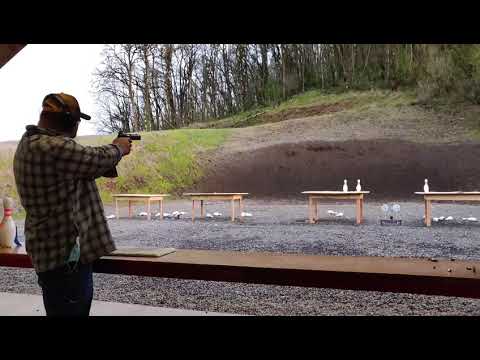 Slow motion muzzle flash 240FPS