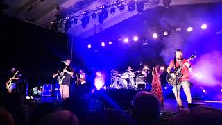 Stiftelsen - Till Landet Ingenstans