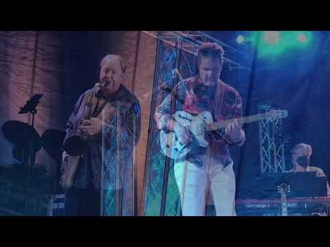 Promotional video thumbnail 3 for Cascadia Groove