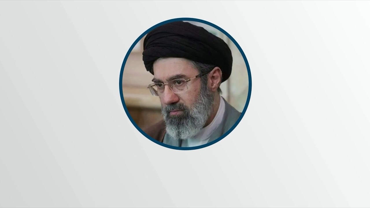 مجتبی خامنه‌ای کیست