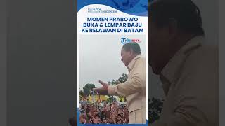 Kampanye di Batam, Prabowo Subianto Cium Bendera Palestina, Sempat Buka dan Lempar Baju ke Pendukung