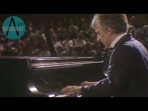 Vladimir Ashkenazy: Rachmaninoff - Variations on a theme of Corelli, Opus 42