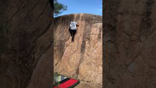 Video thumbnail of La Chapa Verde, 7A. La Pedriza