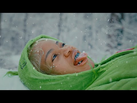 Lil Hawa - WHO I AM (Official Video) Dir. @1mirs