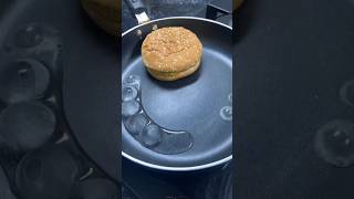 Ice Burger~how to heat up leftover Buger~would you try this~#asmrvideo #asmr #trend