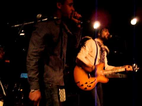 Neverending White lights featuring J Diggs