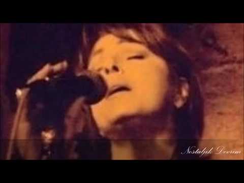 Aldı Gitti - Yasemin Göksu