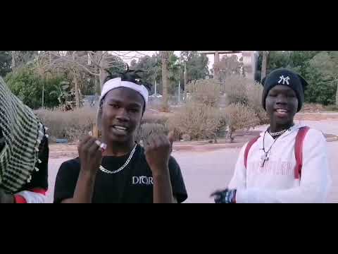 Santo Ghost_-_Follow_Me_Hil_She_Will_Help_ft_Hozo ( Official Video Music)