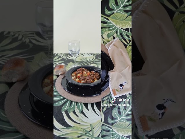 Vídeo relacionado con HOME DECO FACTORY - KA0430, Plato Elia de Cerámica Duradera, Diseño Moderno y Elegante, Ideal para Todas Tus Comidas, Apto para Lavavajillas, 27 cm, Verde y Negro