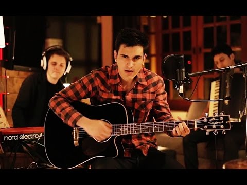 Biollo - Baixinha Linda / Acústico