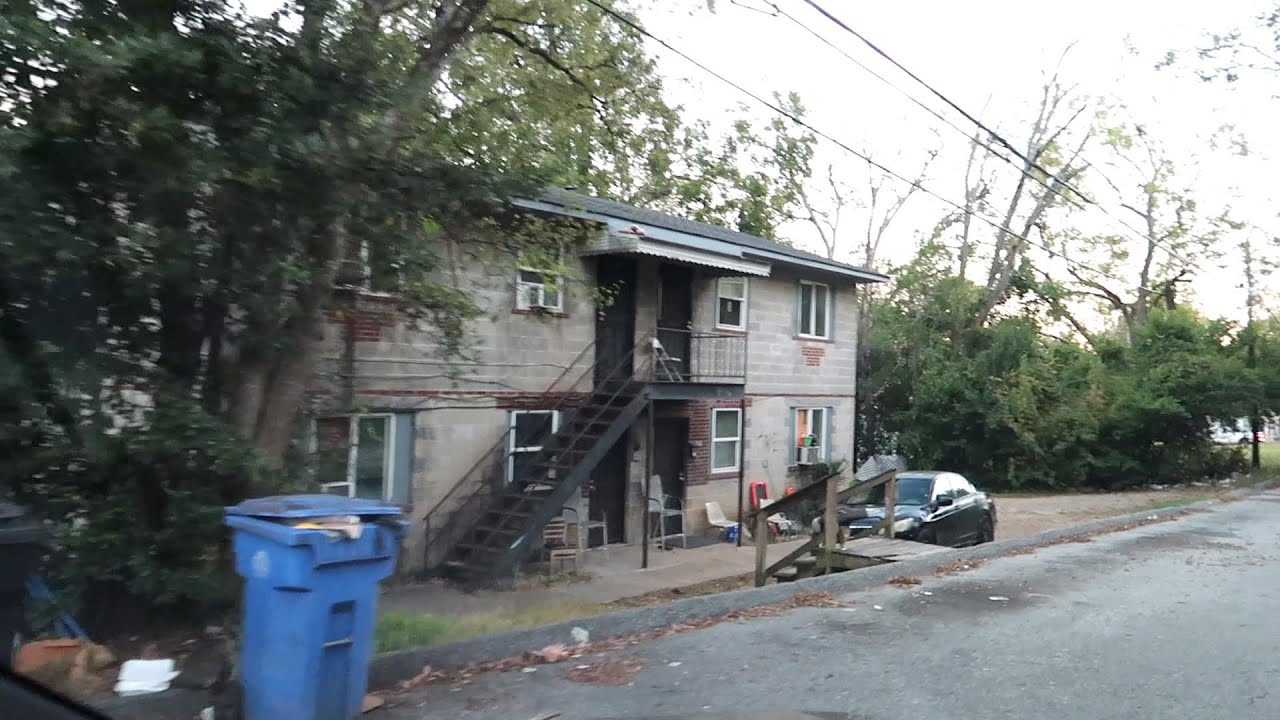 ONE OF COLUMBUS GEORGIA'S MOST DEADLY NEIGHBORHOODS