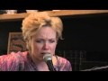 Ane Brun - Signing Off (Live)