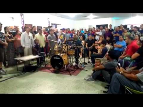 Rai Torres Tocando en el Drummer Jam Fest