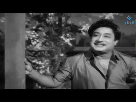 Ayirathil Oruthi (Kai Kodutha Deivam) Sivaji Ganesan Super Hit Song