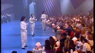 CANTORES DE HISPALIS "MOZART CLASSIC SALSA"