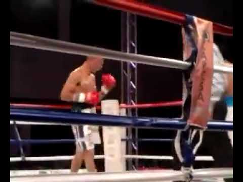 Gastón Suárez va Matías mendoza