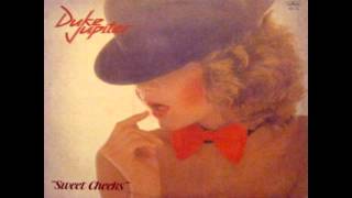 Download lagu DUKE JUPITER - Every Day's A Voice - Sweet Cheeks (Track 03) mp3