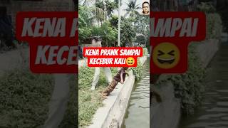Download lagu Pria Ini Kena Korban Prank Sampai Basah Kuyup 🌊🤣#videoshort #shorts #comedy mp3 Download lagu Pria Ini Kena Korban Prank Sampai Basah Kuyup 🌊🤣#videoshort #shorts #comedy mp3