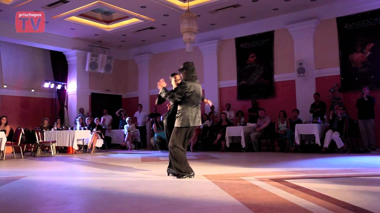 Eduardo Capussi & Mariana Flores (3-2) Tangocamp Greece 16-20 june 2011 - Evia Island