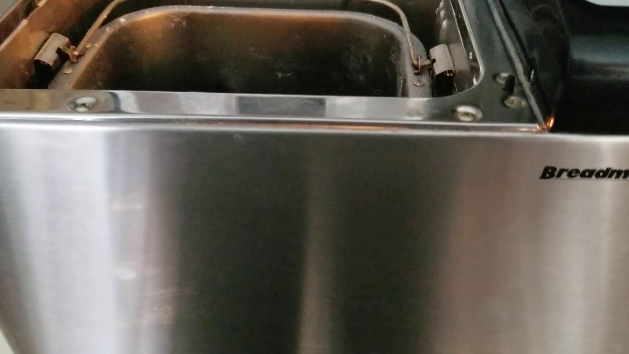 Breadman Ultimate Plus..