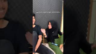 Download lagu PRANK!! TELPONAN SAMA MANTAN DI DEPAN PACAR!! mp3