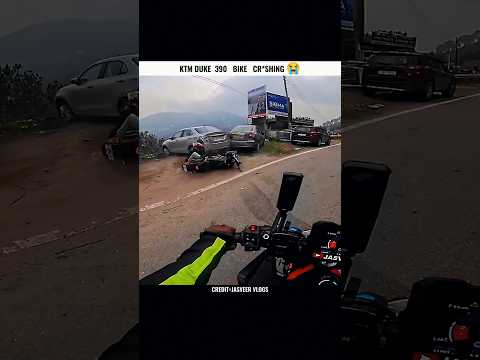 KTM DUKE 390 BIKE CR*SHING 😭 #shorts #motovlog #crash #ktm