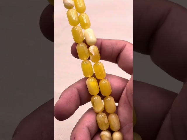 سبحة كهرمان طبيعي فرز مميز ملطخ بياض