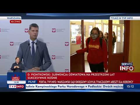 Dariusz Piontkowski: Szkoły w większości funkcjonują stacjonarnie