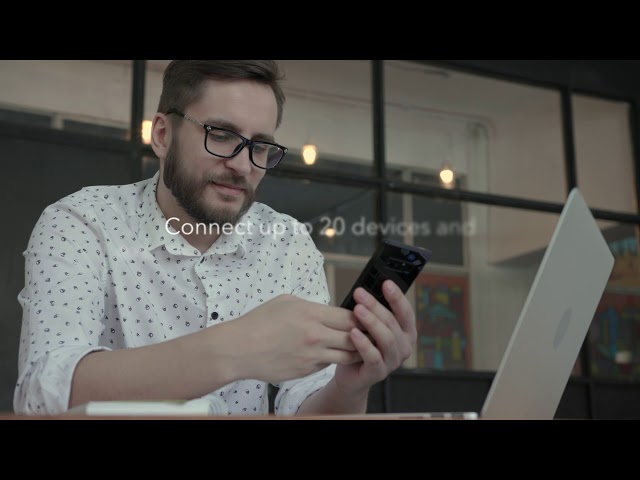 Router Netgear MR2100 Nighthawk M2 4G LTE 2Gbps Dualband Touchscreen Powerbank video