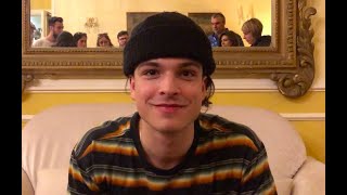 Leo Gassmann spiega il significato di Vai bene così | Sanremo 2020