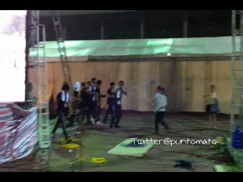 [Fancam][110610]TAL show with 2AM in Vietnam (2AM leaving after perform)