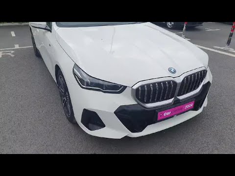 BMW 5 Series 530e M Sport Auto - Image 2