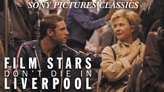 Film Stars Don't Die In Liverpool - Elvis Costello