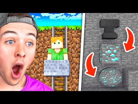 Reacting to BOYS vs GIRLS in MINECRAFT!