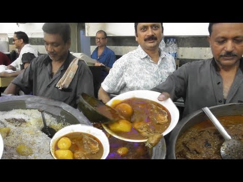 Chicken & Mutton Biryani @ 190 rs ( $ 2.77 ) - Aminia Kolkata Famous Biryani Video