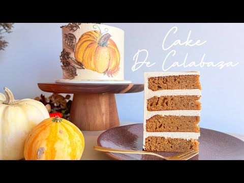 La mejor Tarta de calabaza (Pumpkin Cake) que probarás en tu vida. Con relleno de queso y especias🫶