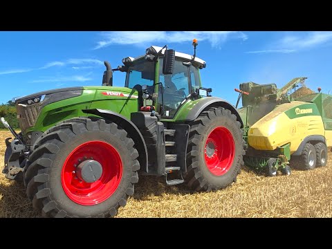 Fendt 1050 Vario arbeitet mobil mit Krone PREMOS 5000 Pelletpresse! Einfach aus Stroh werden Pellets