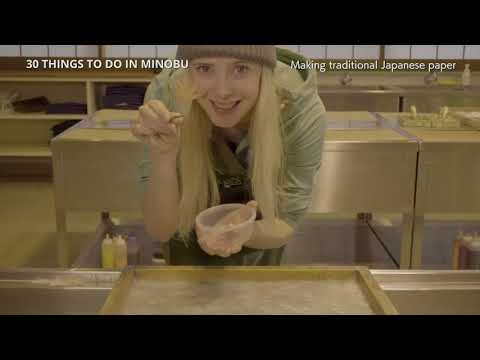 Making traditional Japanese paper