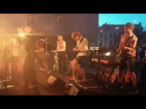 "Lapkričio dvidešimtosios orkestras"-1