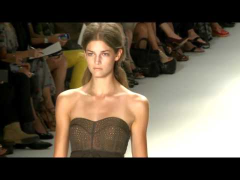 Vera Wang - S/S 2012 - Videofashion
