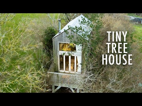 MINIMALIST TREEHOUSE Tiny Home FULL TOUR!