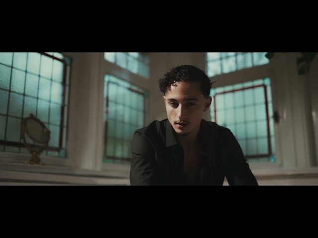 Voila von Milano ((jetzt ansehen))