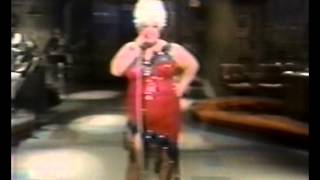 Divine - The name game (live on Letterman)