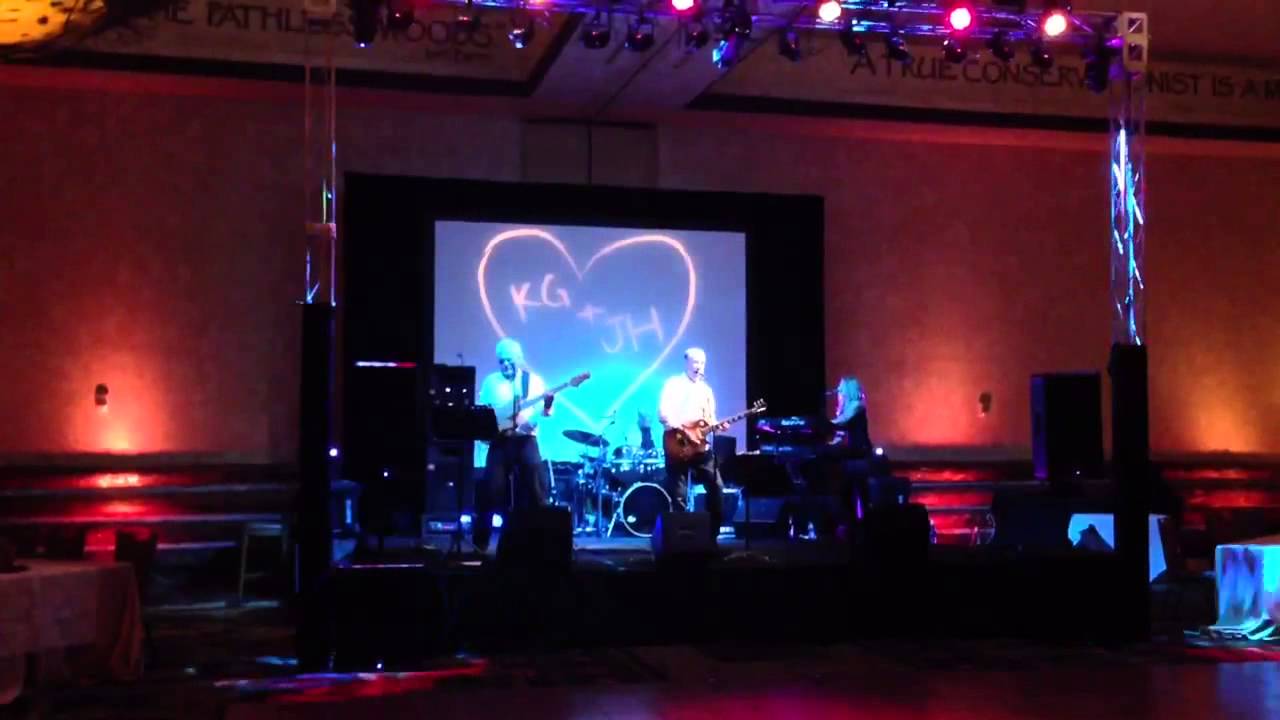 Hire Creative Outdoor Lighting Lighting Company in Springfield, Missouri