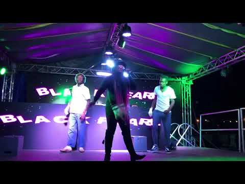 Vhuyie de dj birthday celebration-Black Pearl vee(My African root)