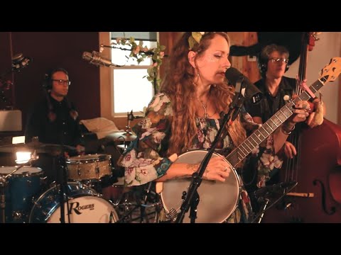 Meredith Moon - Lulu Gal (Americanafest Sessions)