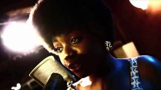 Melanie Charles - Pat Yo Afro