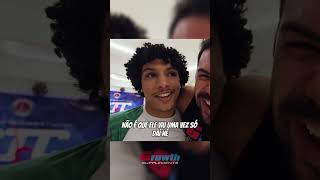 ELA QUASE FOI EXPULSO DA  CAPOEIRA POR… 😅🤣