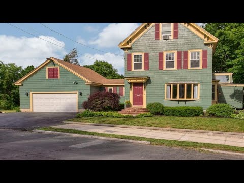 9 Summer Street, Methuen, MA Presented by Ron Carpenito.