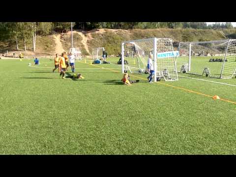 Asmo maali FC Wild karuselliturnaus syyskuu 2013